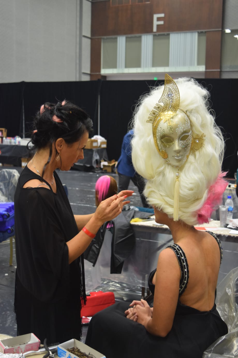 26 Show-Stopping Styles from Farouk Cancun 2015