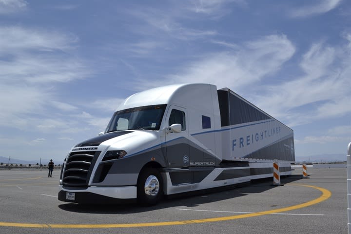 DOE Cuts Clean Cities, Boosts SuperTruck