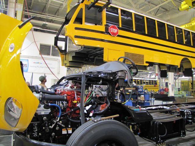 Dallas buys over 100 new buses, adds belts