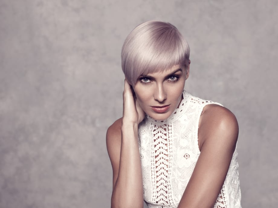 Simply Stunning: Lifestyle Cuts, Color and Styling