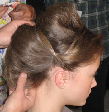Fashion Week How-To