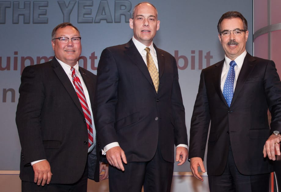 Peterbilt Gives Out Dealer Awards at Annual Meeting