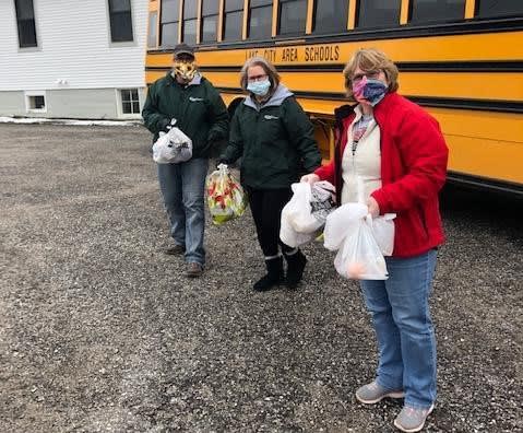 Dean Transportation School Bus Drivers Deliver Over 300K Meals to Students