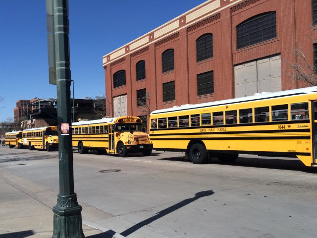 Denver’s new bus service model targets school choice
