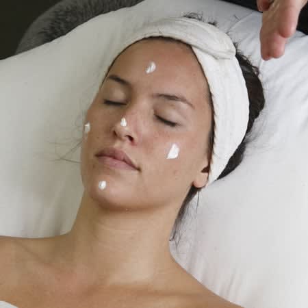 Dermaplus Skin + Body Signature Facial