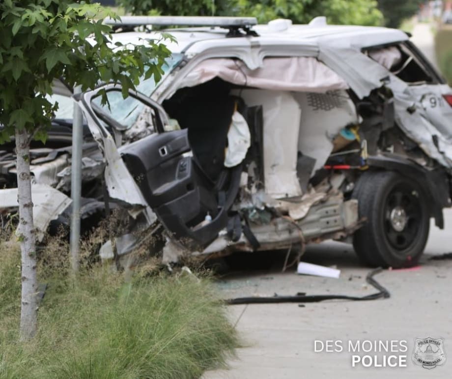 Iowa Officer and K-9 Partner Recovering from Crash Injuries
