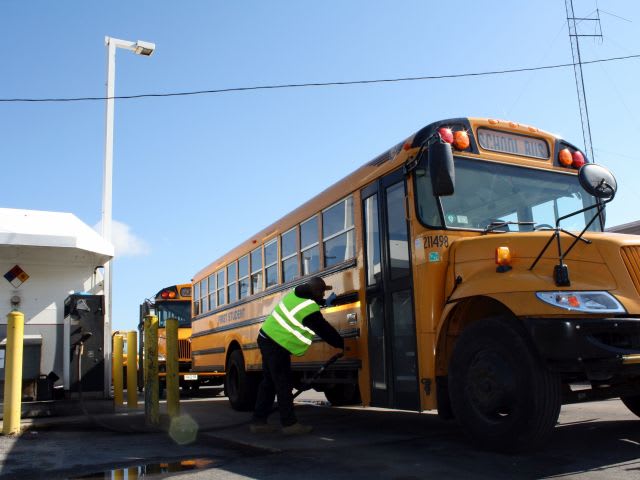 Diesel drops below $3 per gallon
