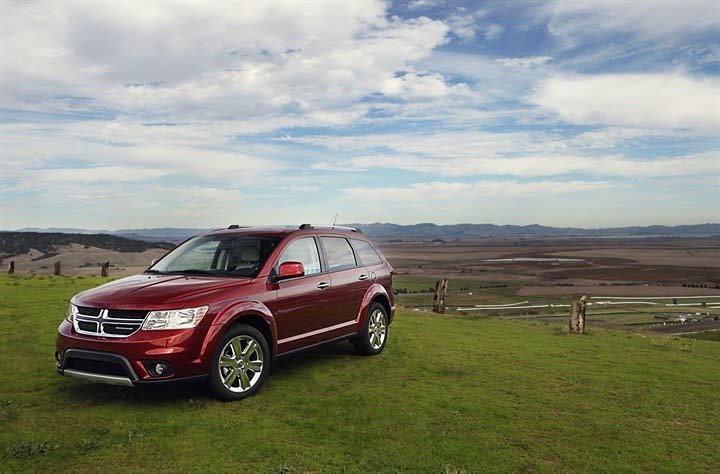 2012-MY Dodge Journey SXT to Come Standard With 2.4L Four-Cylinder Engine
