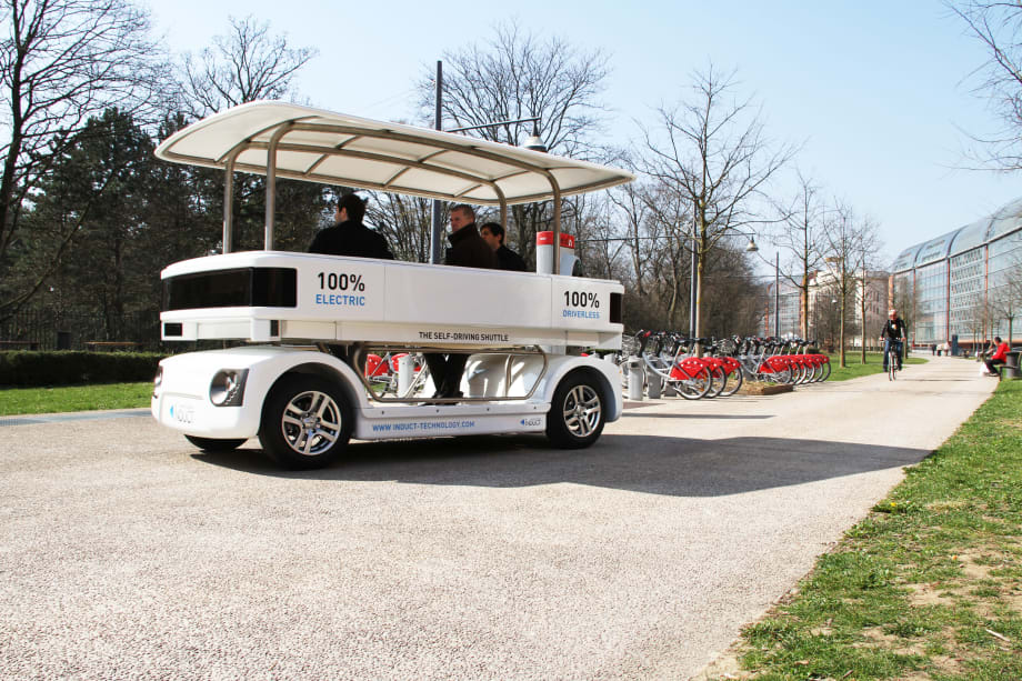 Electric driverless shuttle to service Singapore campus