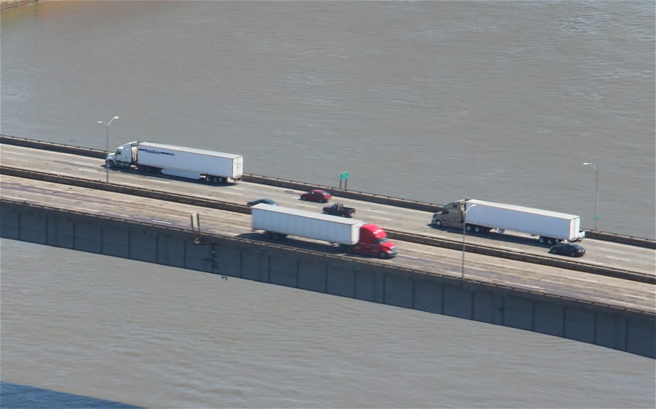 Commercial Vehicle Demand in U.S., Canada Continues to Strengthen