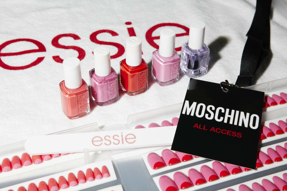 HOW-TO: Midcentury Half-Moon Nails from Essie