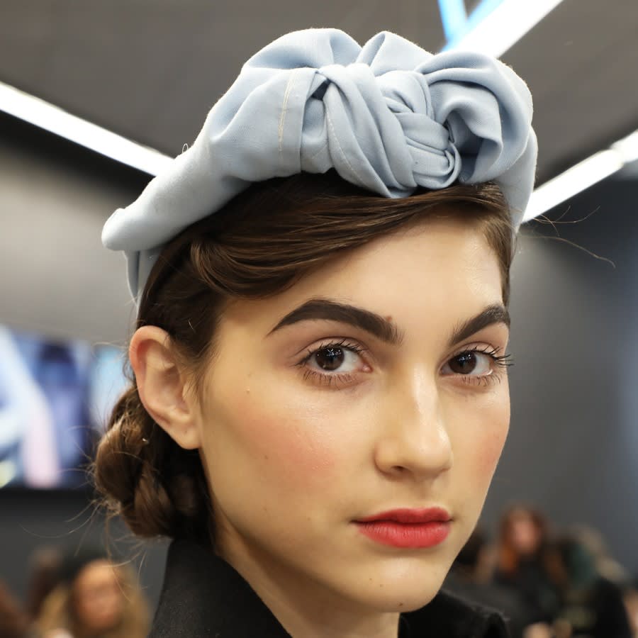 NYFW: ECRU New York Intertwined Constructed Braids with Retro Hairstyles for Gemma Hoi's Collection