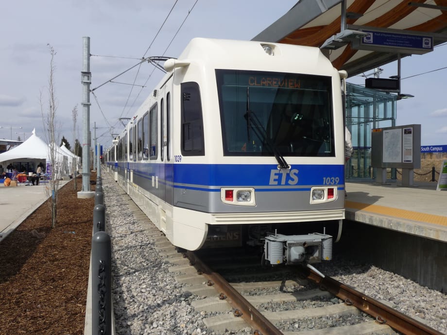 Flywheel tech on light rail, sees cost savings of 11%, study says