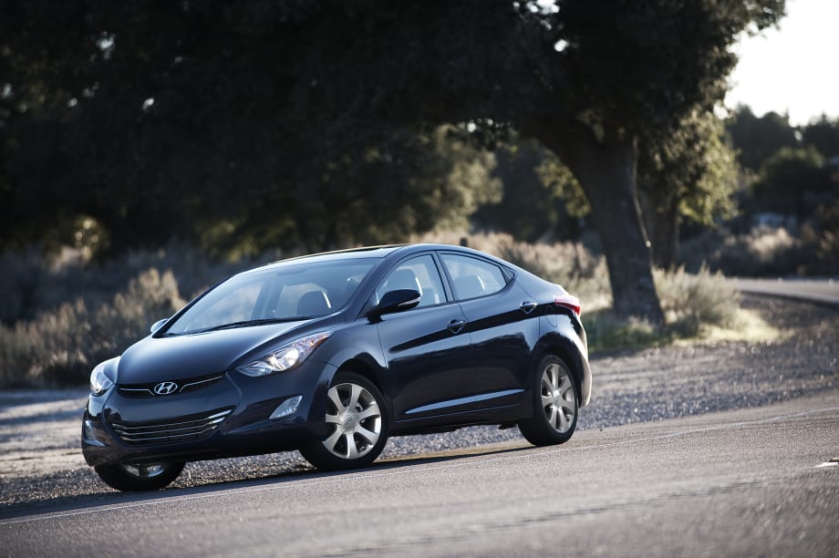 Elantra and Civic Tie for First Place in KBB's Compact Sedan Test