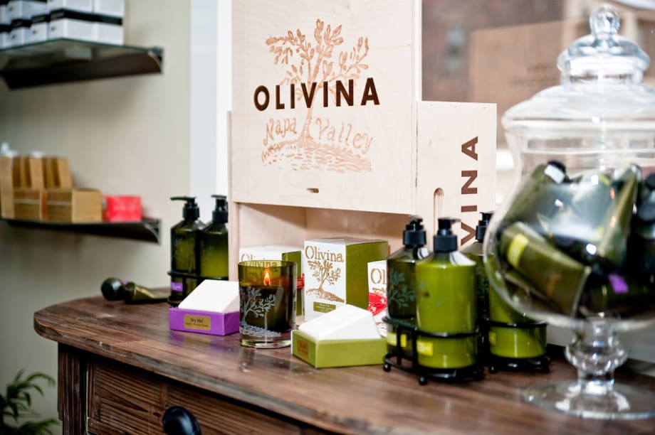 Elavina Salon and Spa