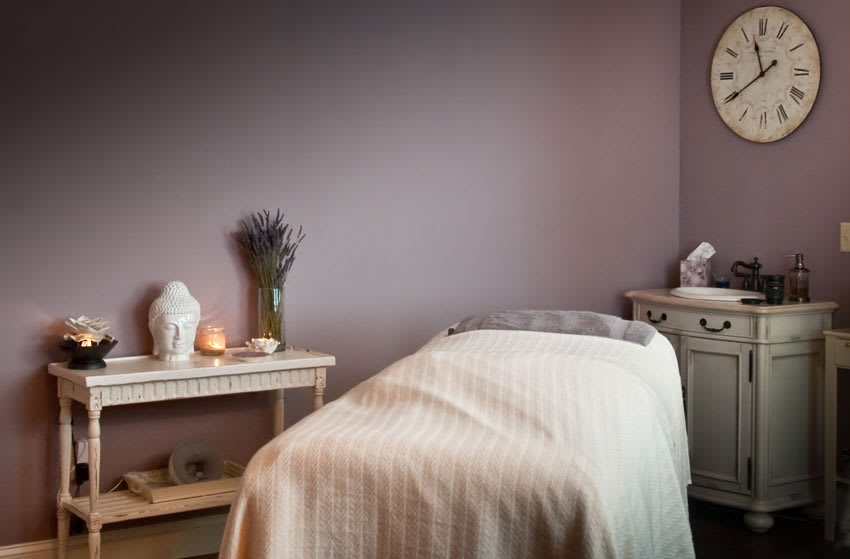 Elavina Salon and Spa