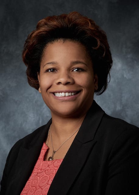 FedEx Executive Honored with Influential Woman in Trucking Award