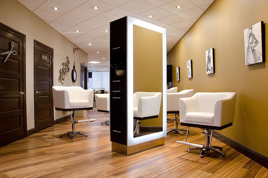 Emi's Salon & Spa