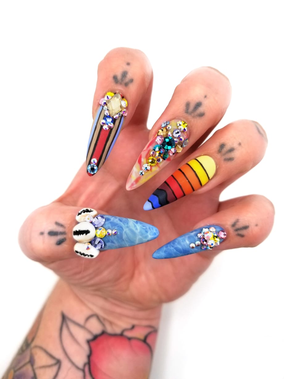NTNA S. 6 Pre-Challenge #2: Surfer Life Nail Art (Emily)