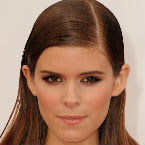 EMMYS: Kate Mara's Flawless Face and Makeup