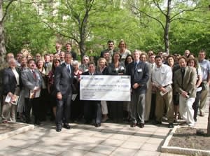 Donlen Leads Fundraiser Benefiting Children's Oncology Services