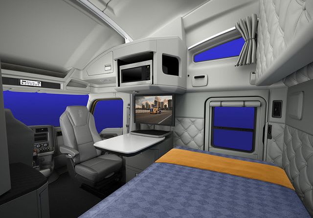 Kenworth Adds In-Cab Satellite TV Package for T680 Sleeper