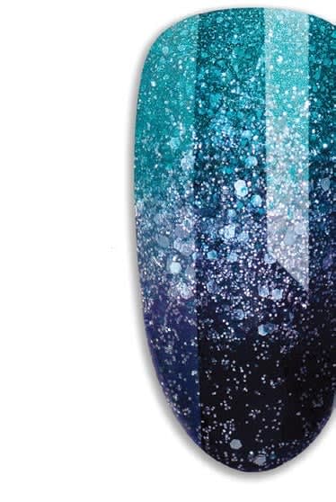 HOW-TO: Glittery Esmeralda Nails by CND