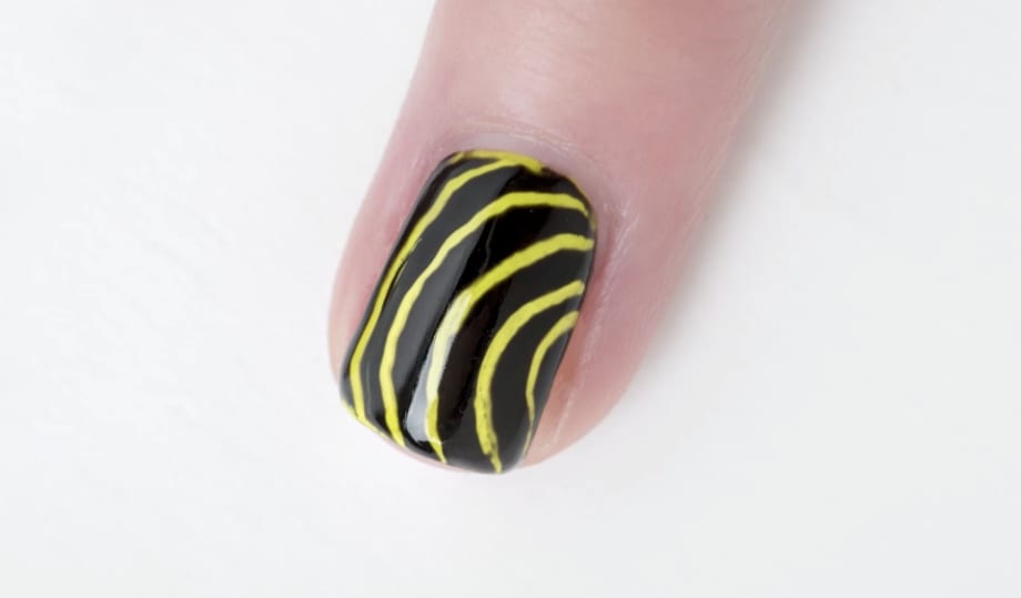 Troubleshooter: Etched Gel Nail Art Design