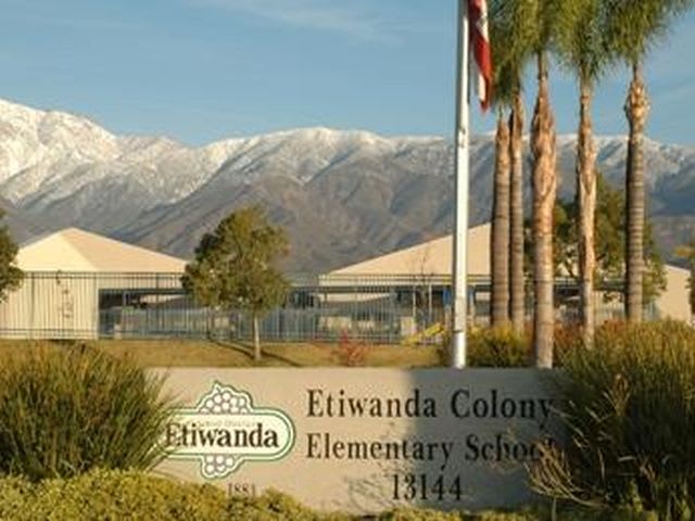 California district ends school bus pilot program