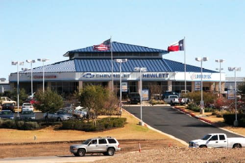 Hewlett Dealerships Offer Special Services