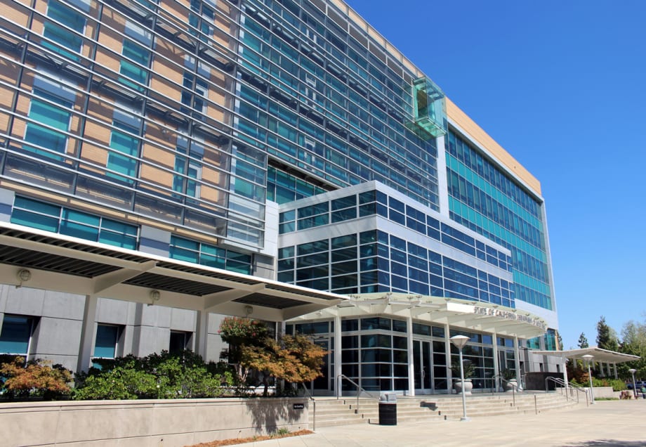 OEM Sales Quotas and the Dependable Dodge Decision