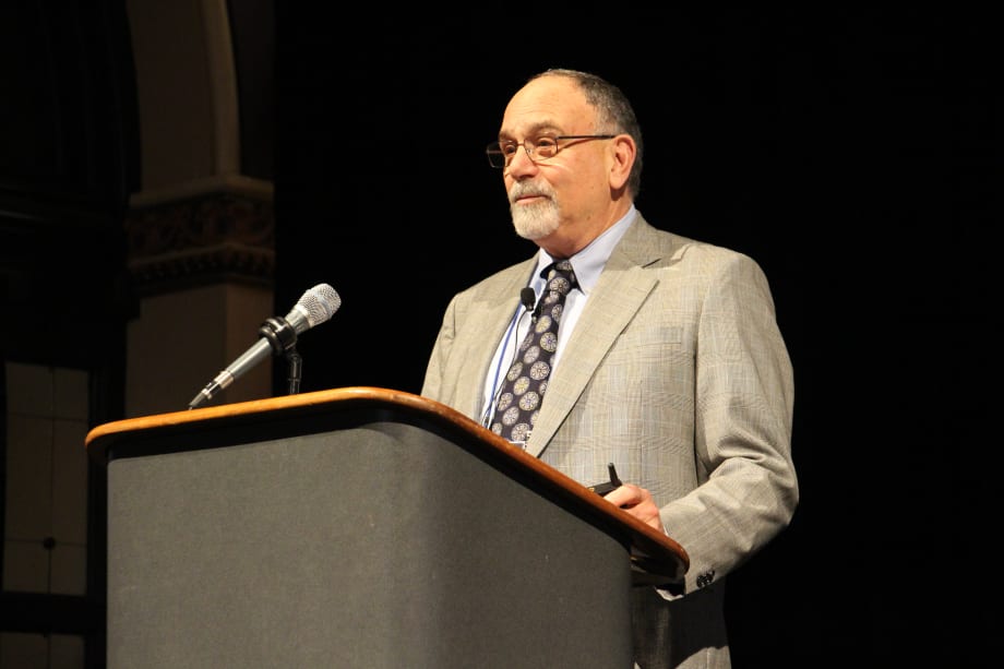 FTR Conference: Expect 'Sauntering' Economy to Continue