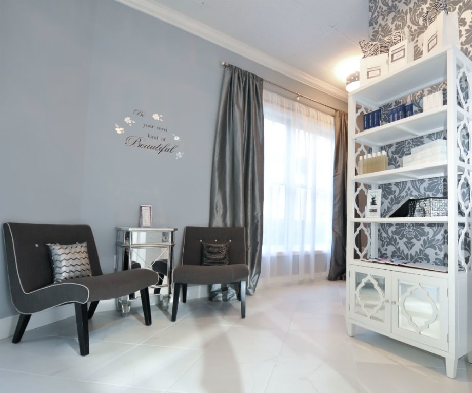 One Lush Lounge