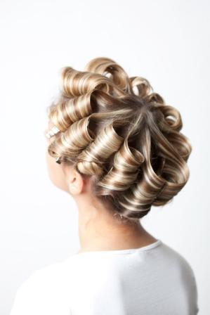HOW TO: Big Hair, Sexy Updo, Terrific Hold in One Style