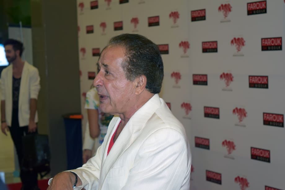 Modern Reports: Farouk Cancun 2015