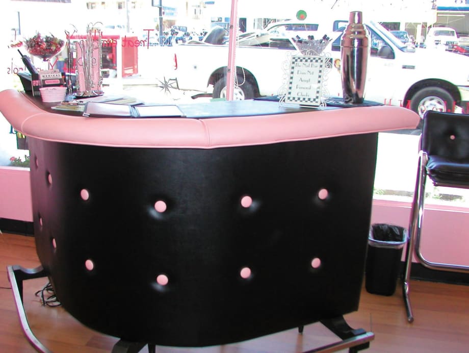 Nail Bar Clients Join AA