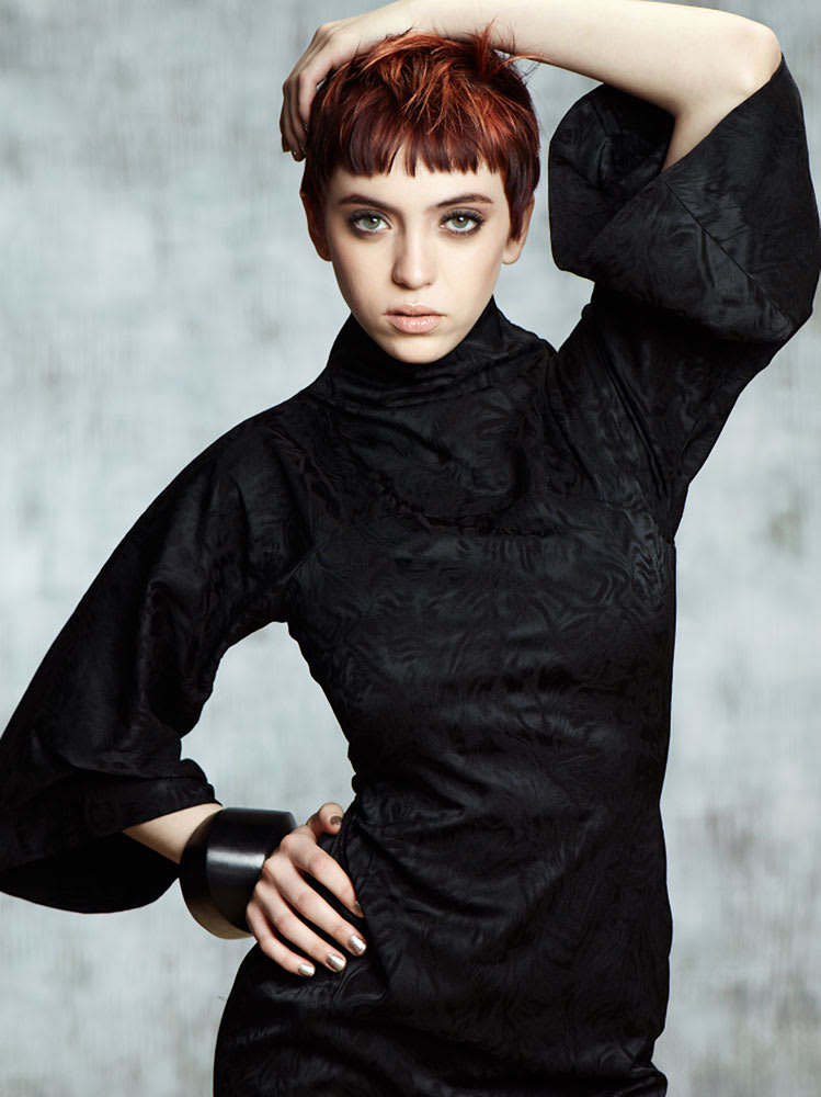 Dark Drama: Emphasize Color Placement With a Handful of Foils