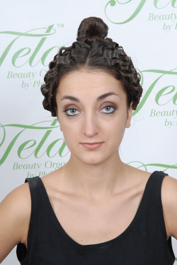 HOW-TO: Renaissance Crimped Updo