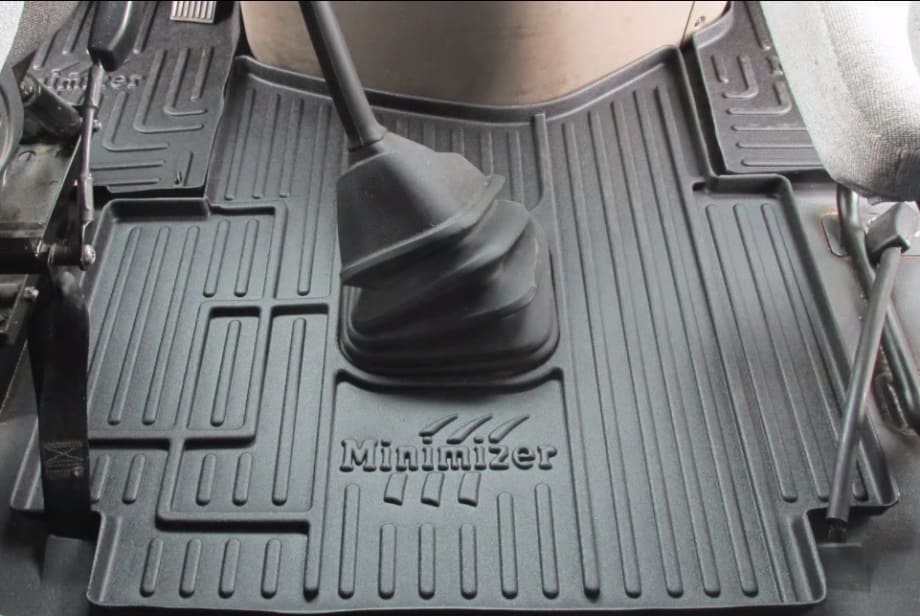 Minimizer to Improve Kenworth Floor Mats