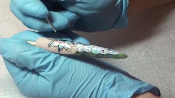 Foil Flower Nail Art Tutorial from Arty Nails Croatia