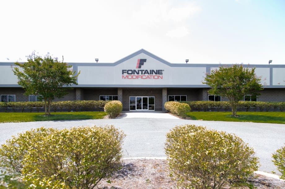 Fleet Modification Center for Freightliner Products Opens Doors in North Carolina