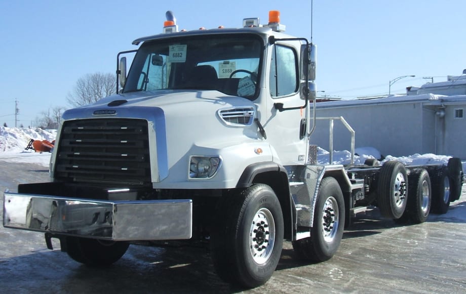 Simard Expands Twin-Steer Vocational Suspension Availability