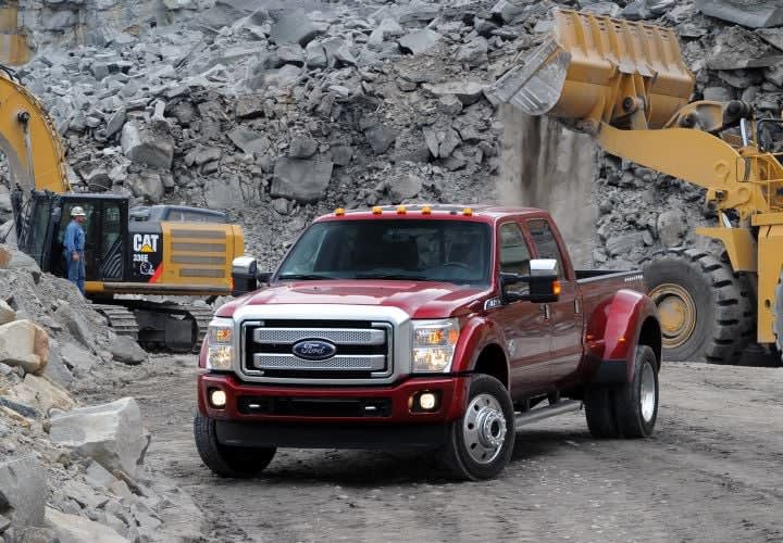 Ford's 2015 F-450 to Meet Towing Standard