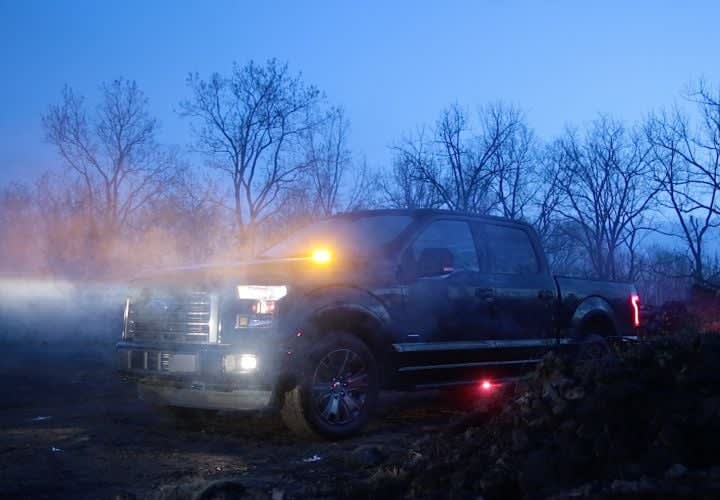 Ford Offers Strobe Warning Light for F-150