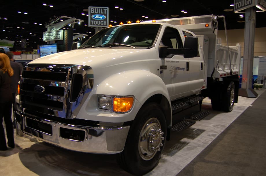 Ford Says Gasoline-Equipped F-650 Offers Affordability and Flexibility