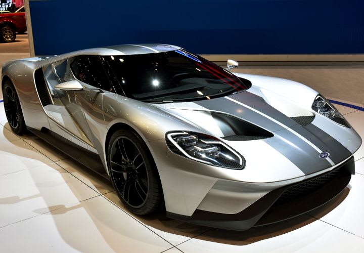 Ford Planning High-Volume Carbon-Fiber Rollout