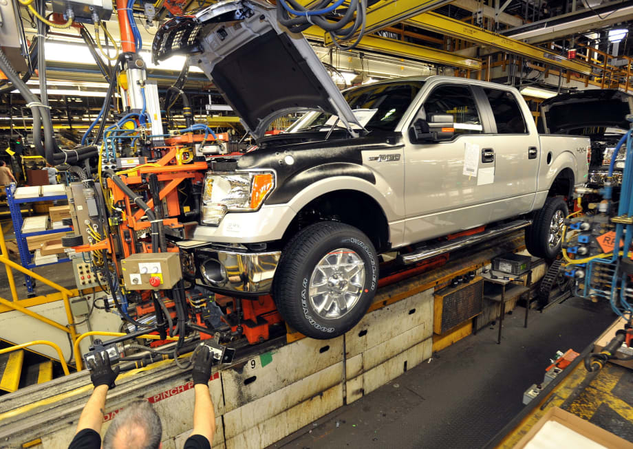 Ford Adding 2,000 Jobs at Kansas City Plant to Meet F-150 Demand and Build All-New Transit