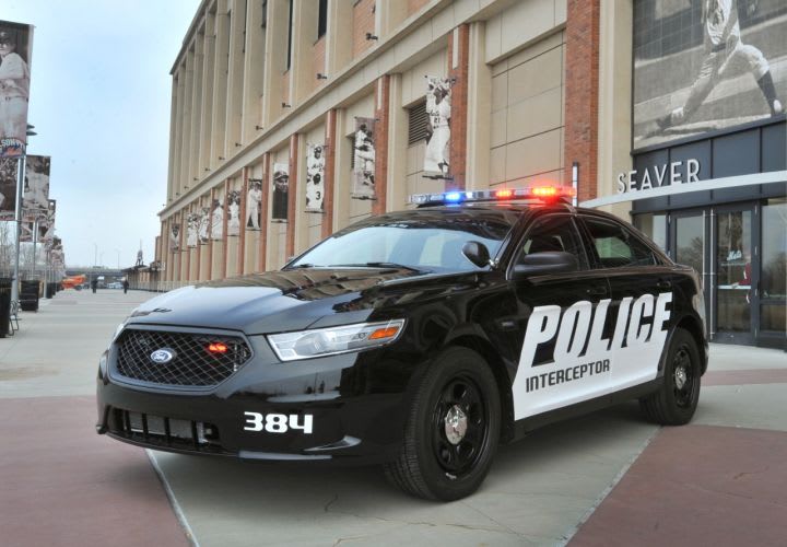 Ford Police Sedan Gets EPA-Best 24 MPG