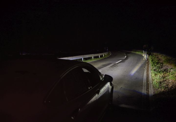 Ford Developing Headlights for Hazards at Night
