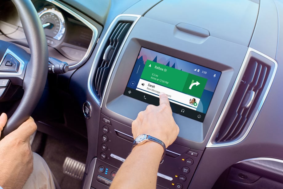 Ford Enables Apple CarPlay, Android Auto